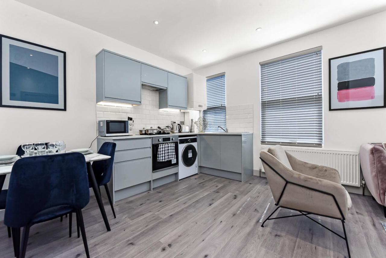 Amazing 2 Bedroom Apartment In Greater London Kültér fotó