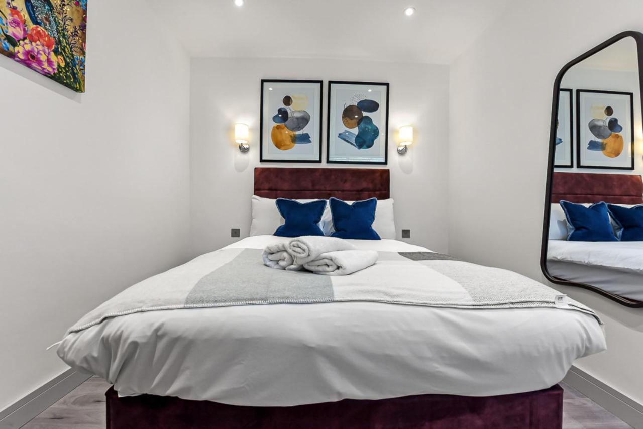 Amazing 2 Bedroom Apartment In Greater London Kültér fotó